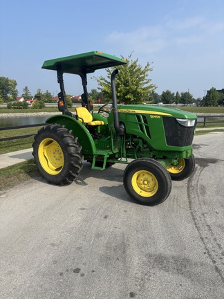 2015 John-Deere 5045E