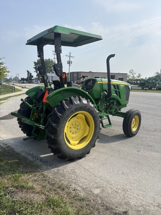 2015 John-Deere 5045E