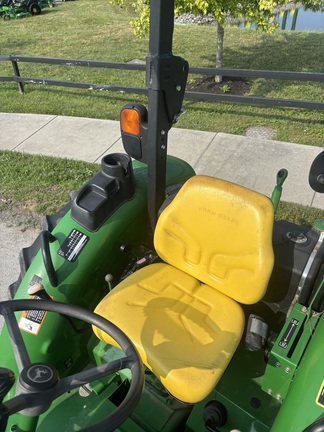 2015 John-Deere 5045E