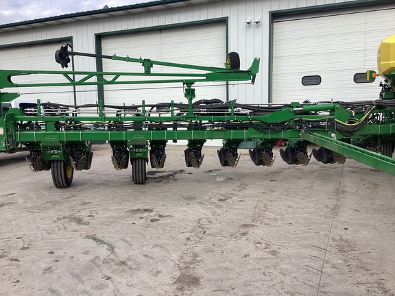 2026 John Deere 1775NT - Photo5