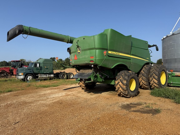Photo of 2023 John Deere S780