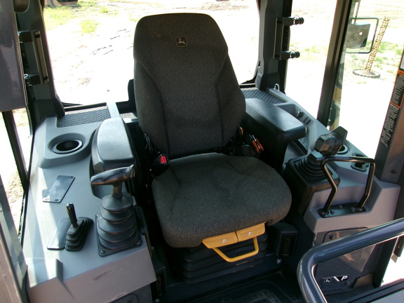 2024 John Deere 650 P