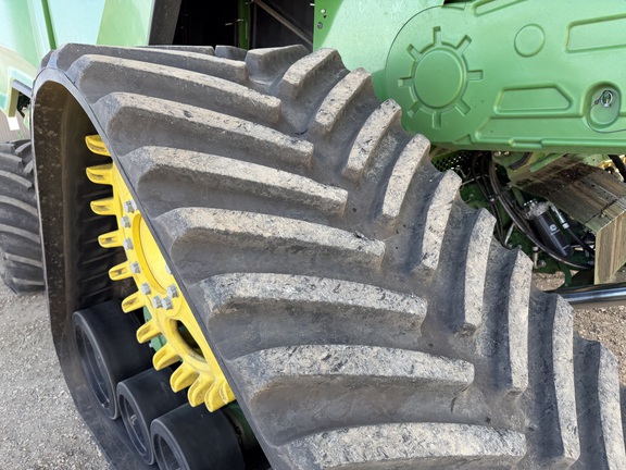 2025 John Deere X9 1000 - Photo12