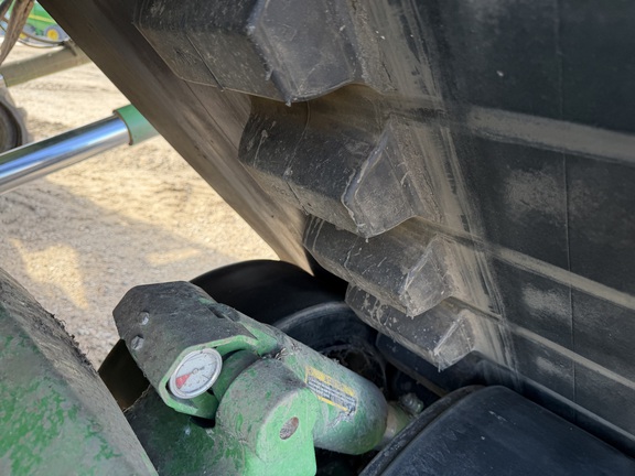 2025 John Deere X9 1000 - Photo13