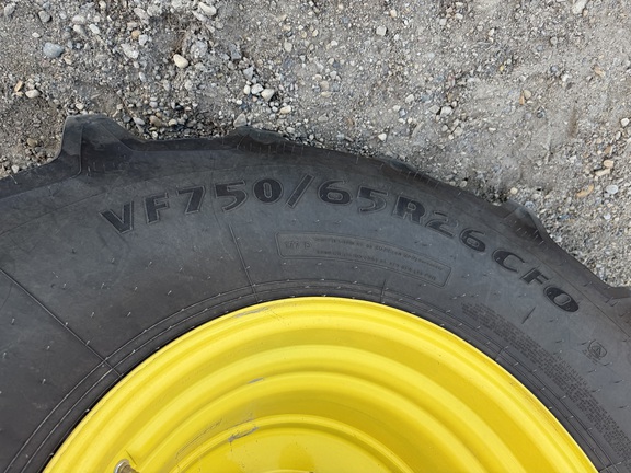 2025 John Deere X9 1000 - Photo15