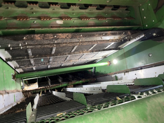 2025 John Deere X9 1000 - Photo23
