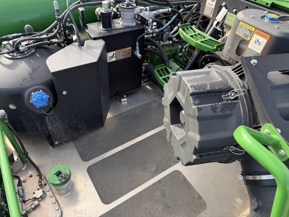 2025 John Deere X9 1000 - Photo37