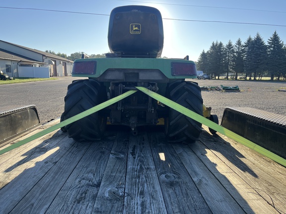 Photo of 1994 John Deere 425