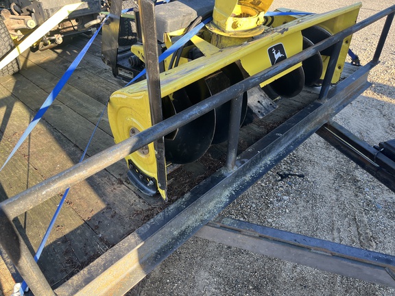 Photo of 1994 John Deere 425