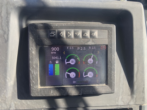 2020 John Deere 700L