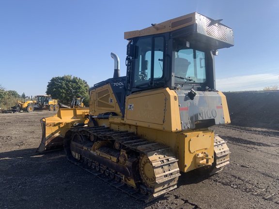 2020 John Deere 700L