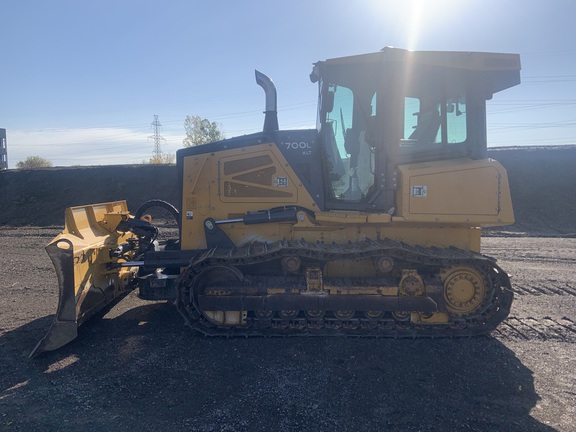 2020 John Deere 700L