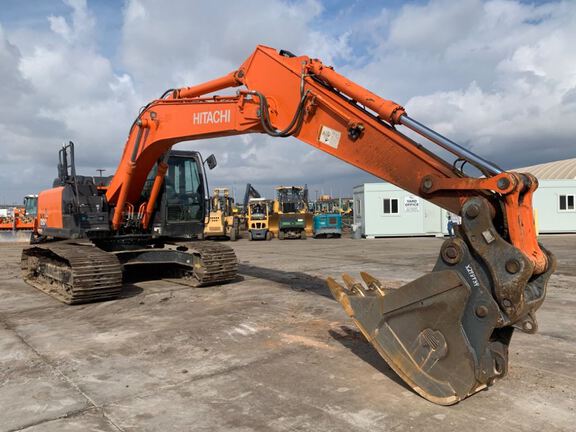 2021 Hitachi EX210