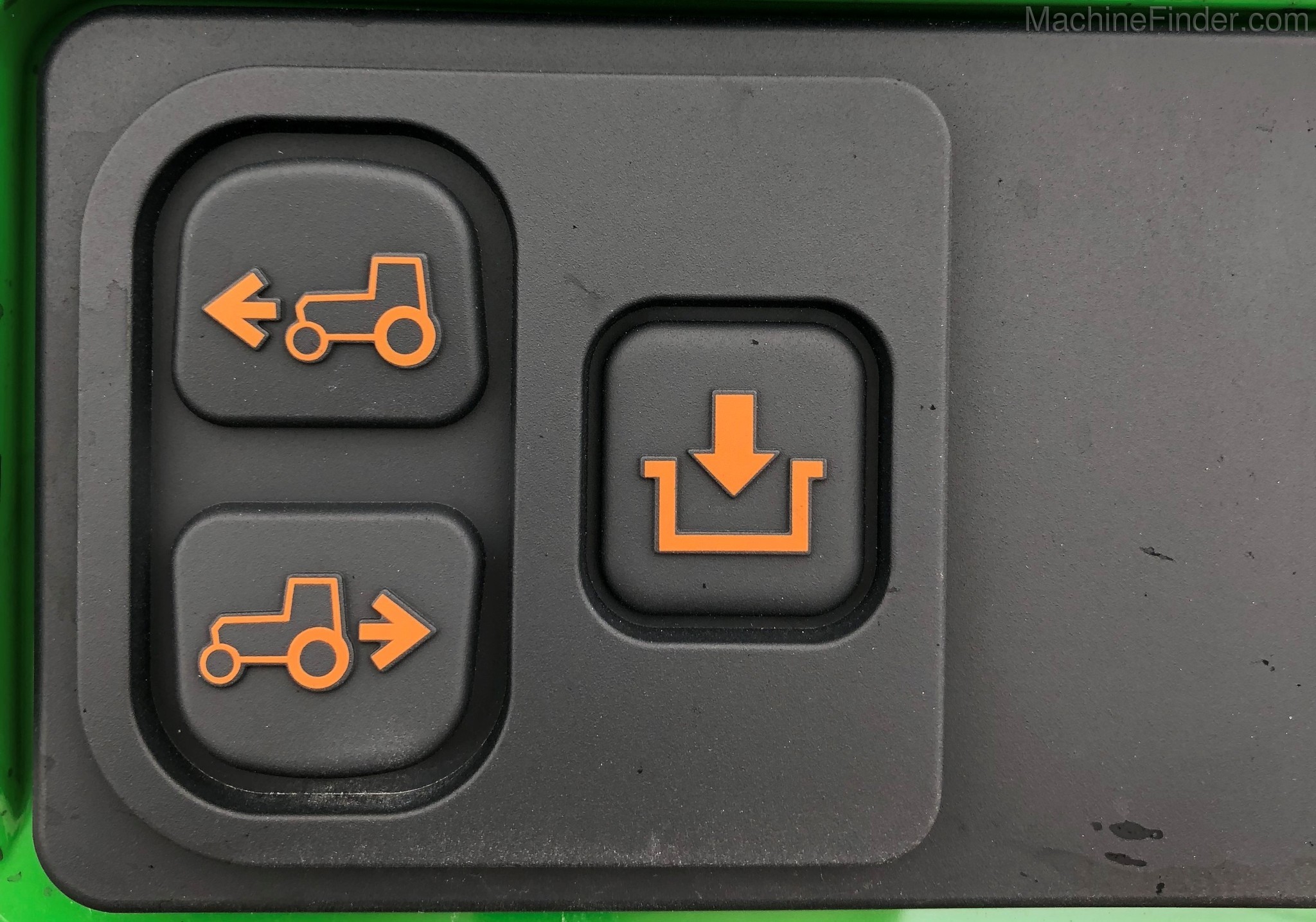 2020 John Deere 4066R Cab Image 5