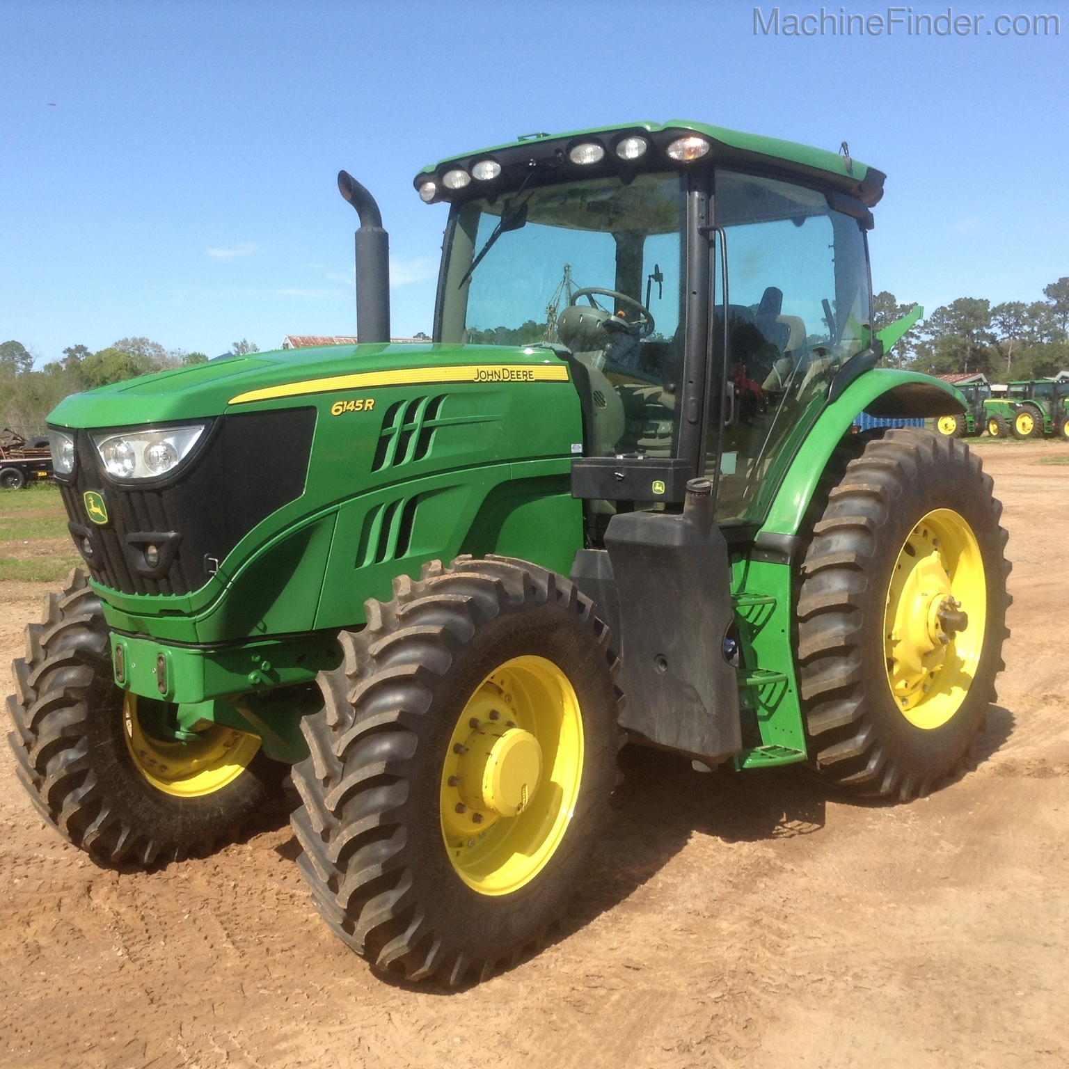 2017 John Deere 6145R Image 4