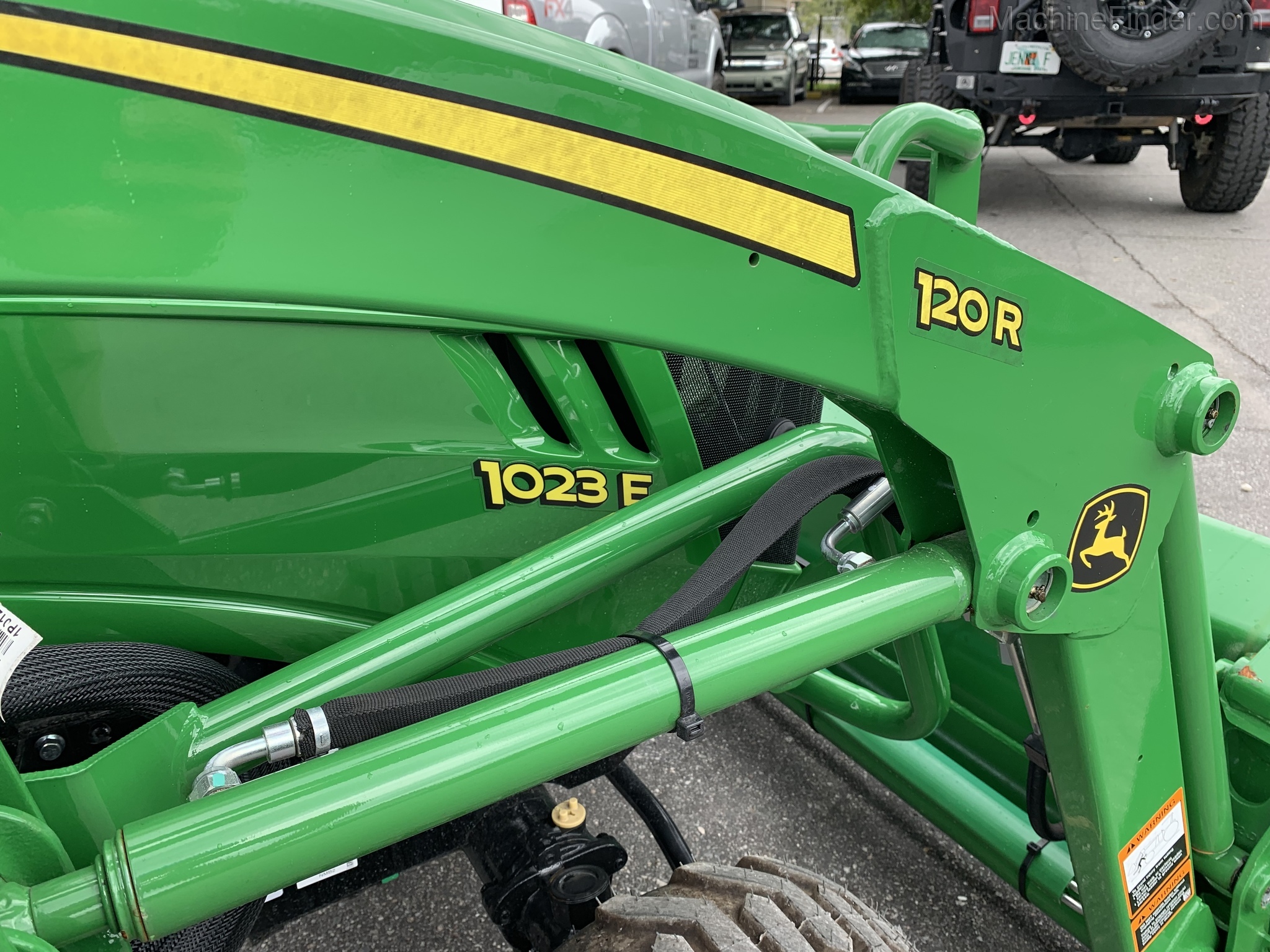 2020 John Deere 1023E Image 4