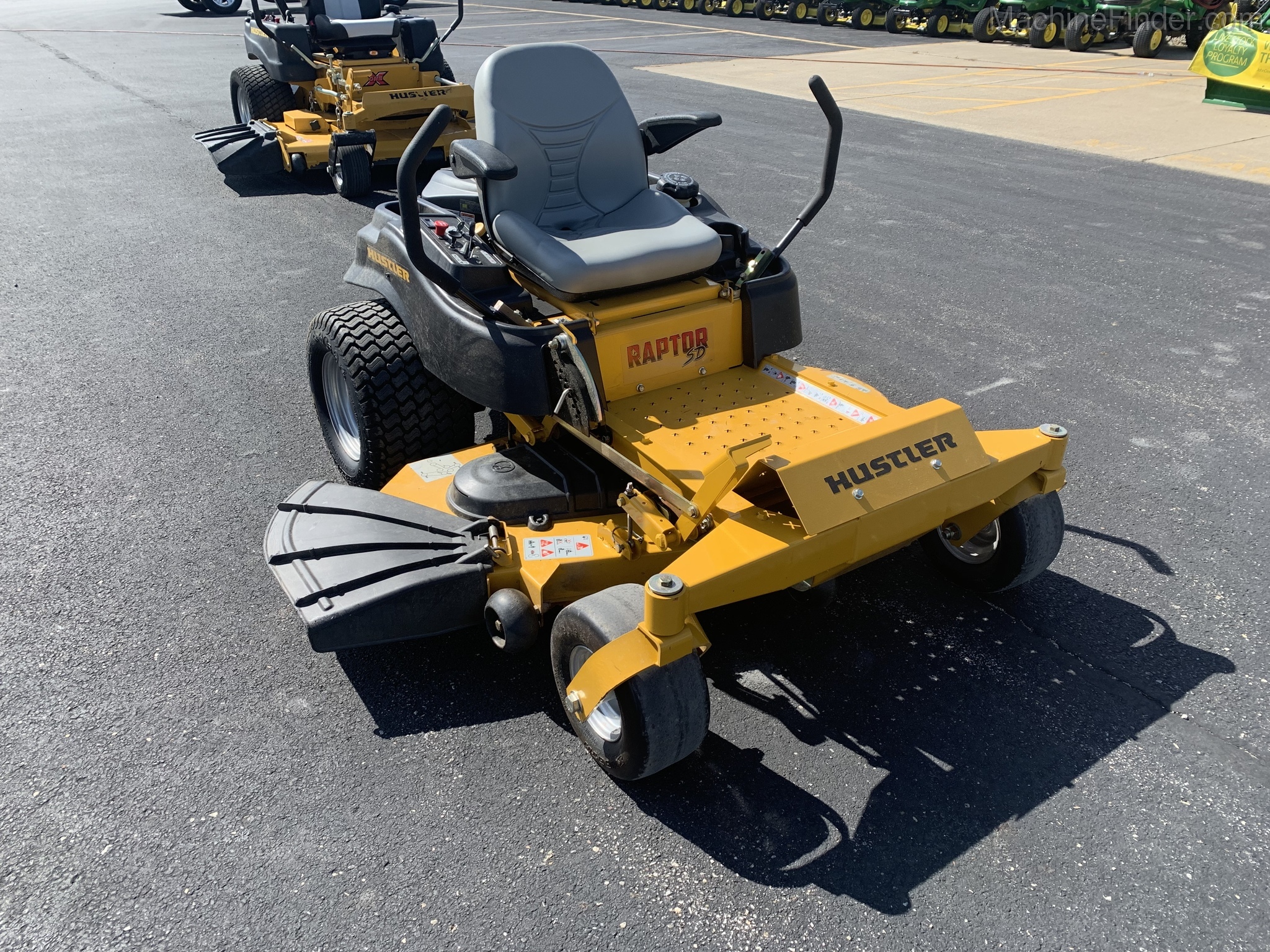 2014 Hustler RAPTOR SD Image 2
