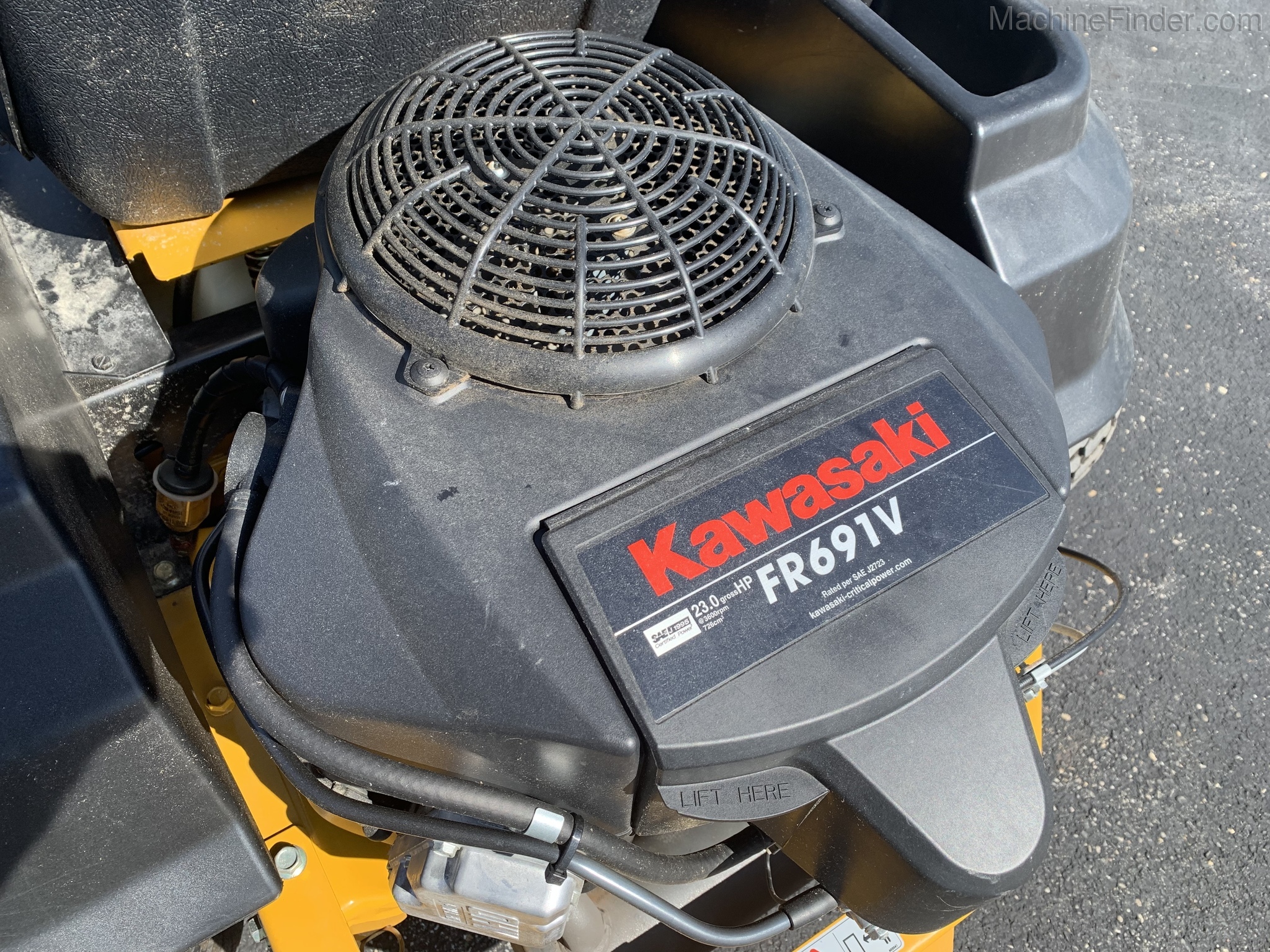 2014 Hustler RAPTOR SD Image 8