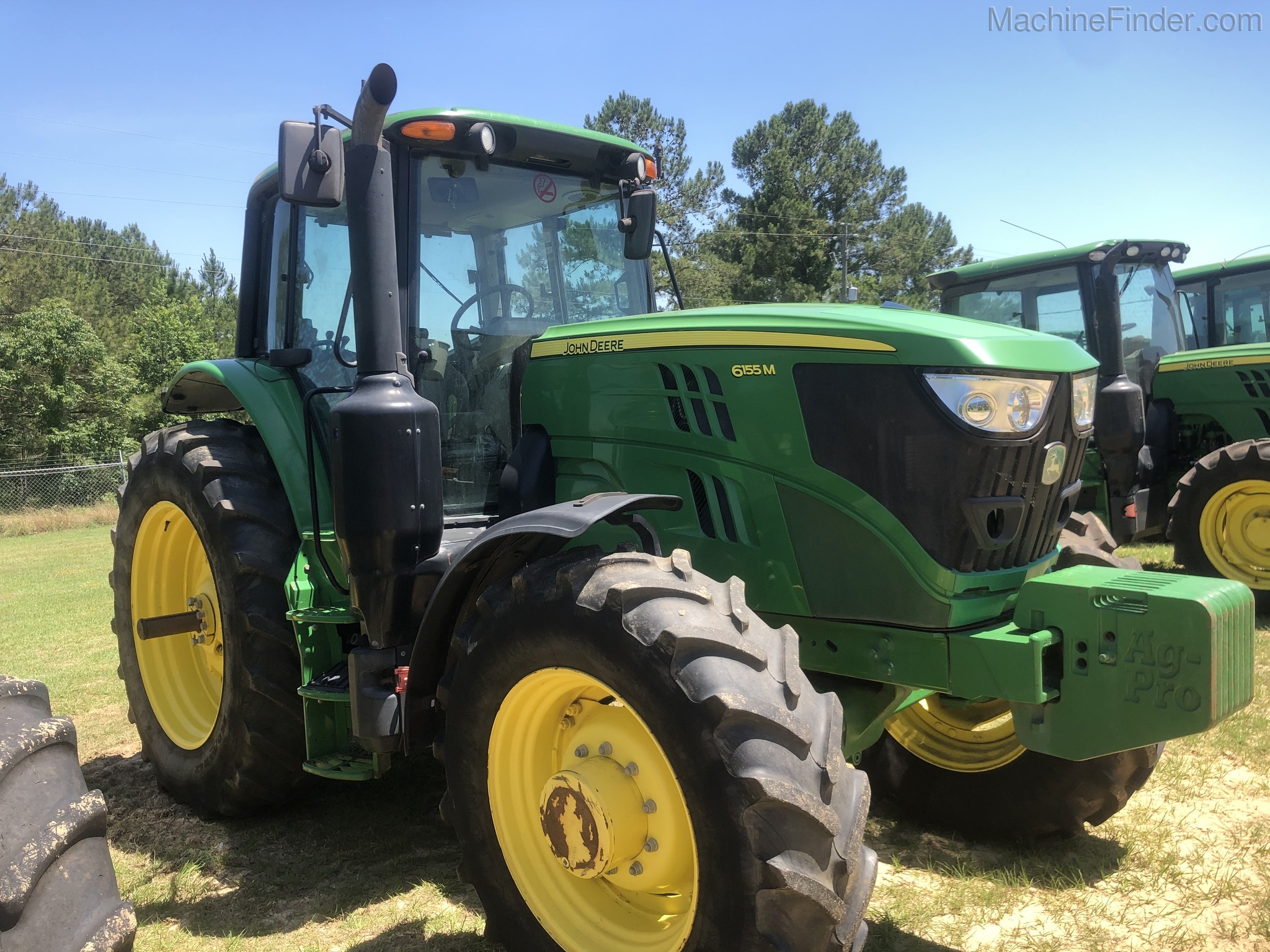 2015 John Deere 6155M Image 3