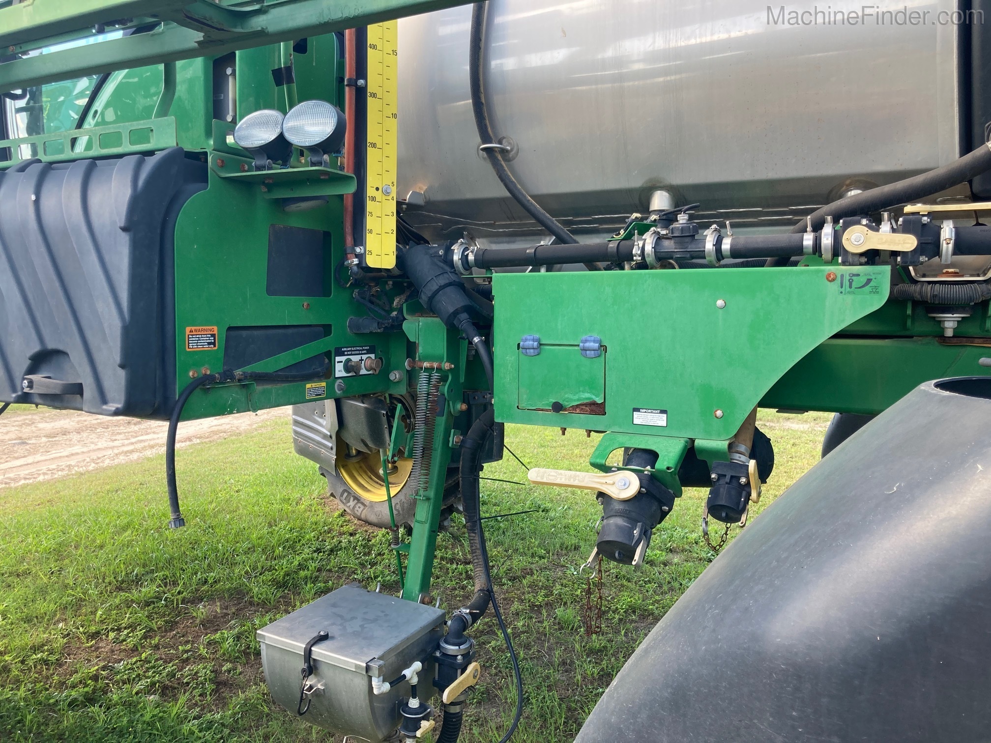 2014 John Deere R4030 Image 8