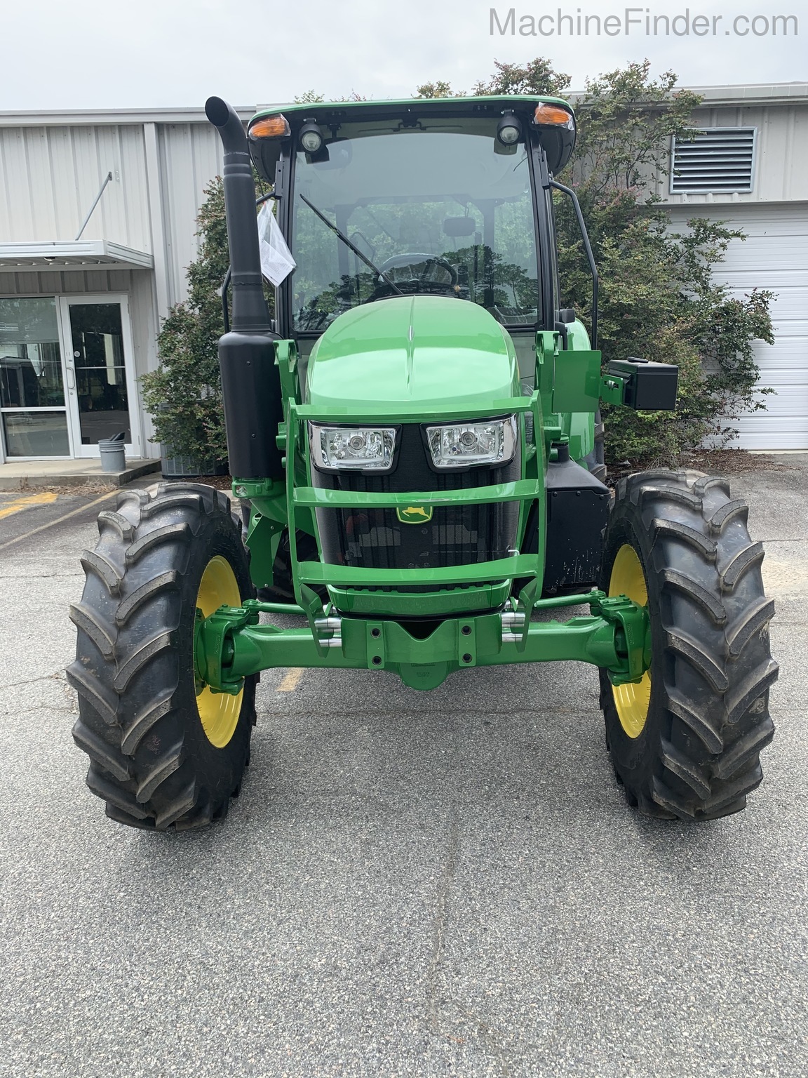 2020 John Deere 5090M Image 2