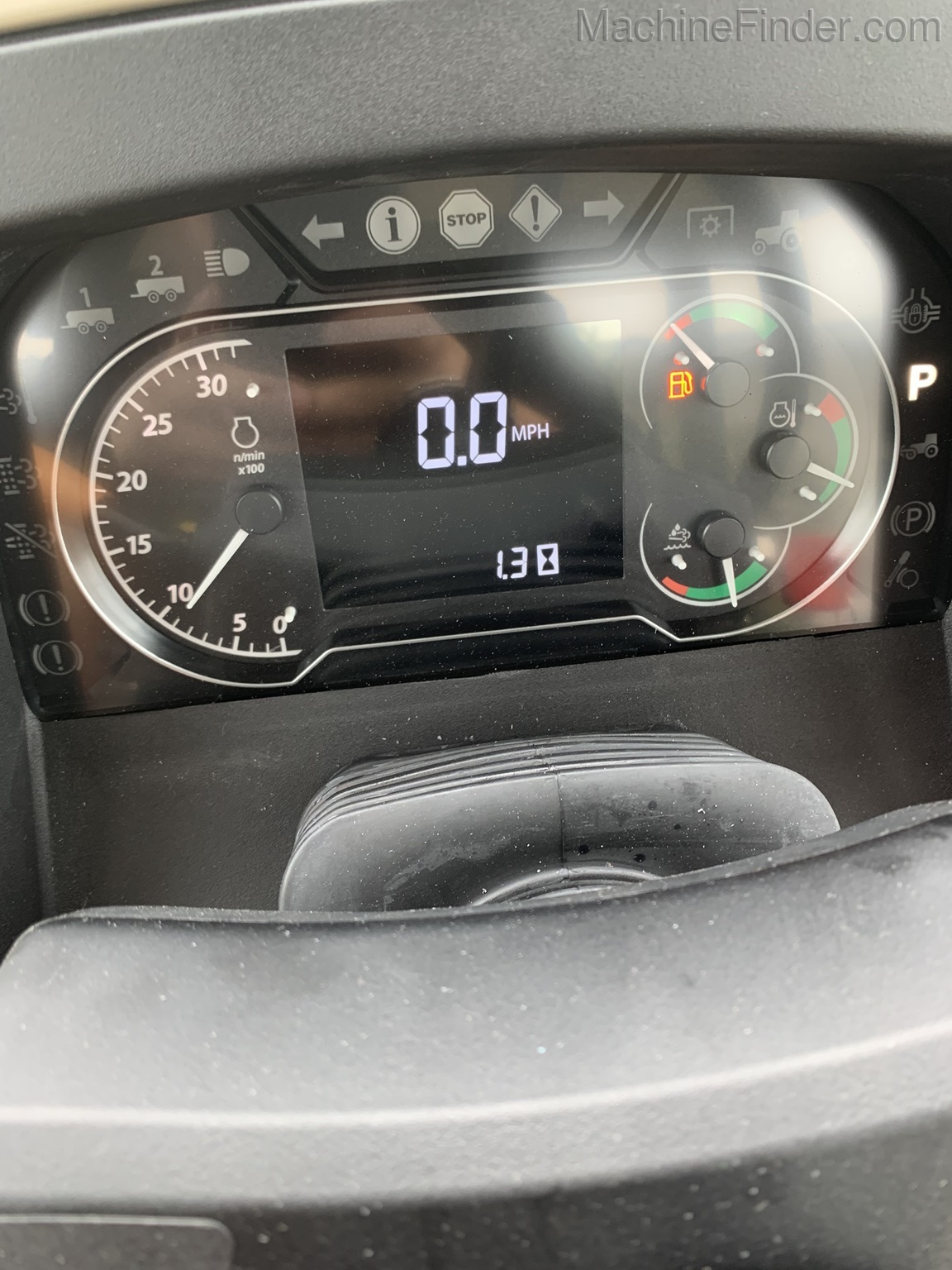 2020 John Deere 5090M Image 11