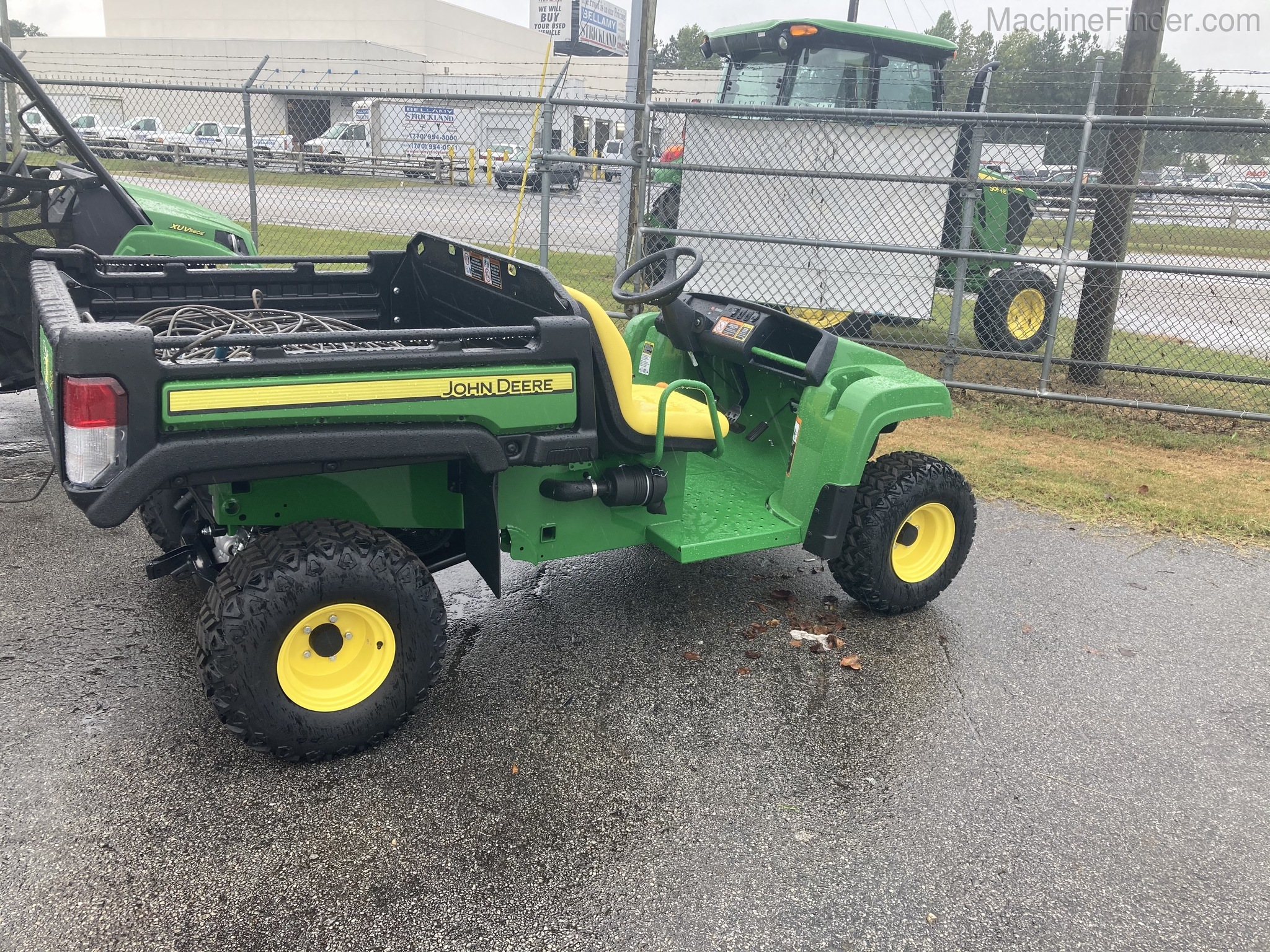 2020 John Deere TX 4X2 Image 1
