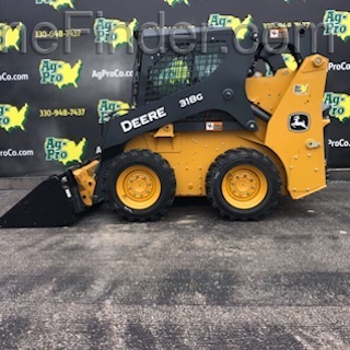 2018 John Deere 318G Image 1