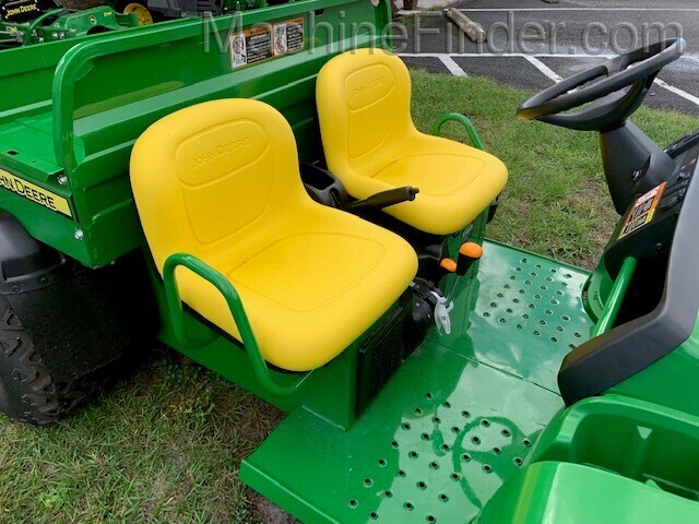 2020 John Deere TS Image 5