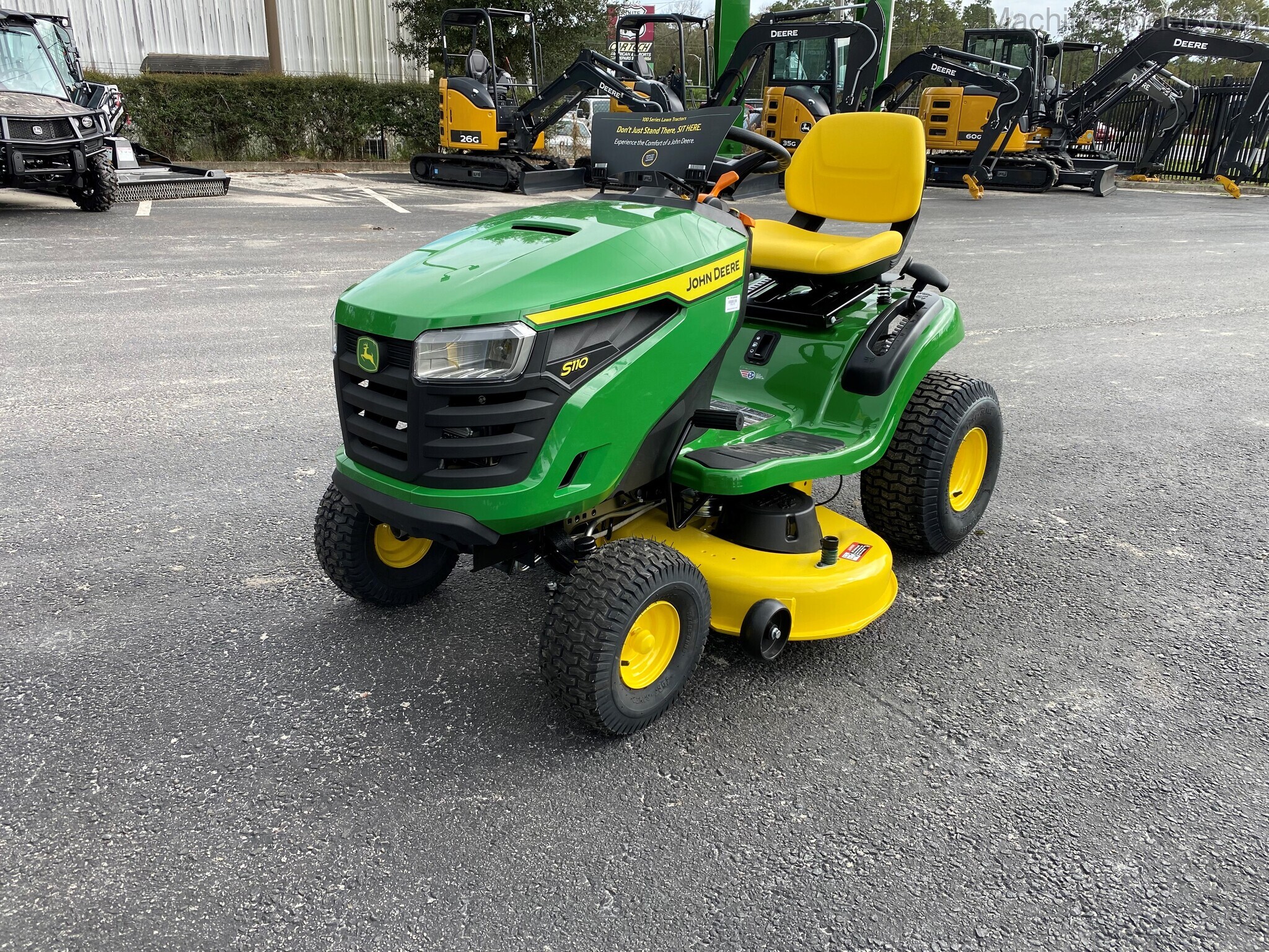 2021 John Deere S110 Image 3