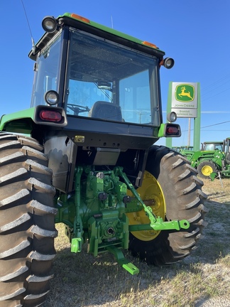 1989 John Deere 4450 Image 5
