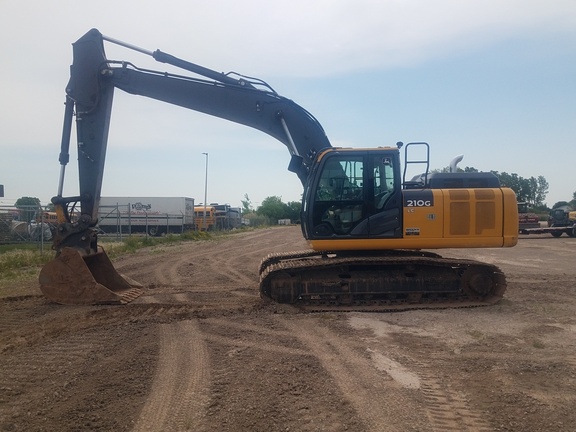 2020 John Deere 210G LC Excavators MachineFinder