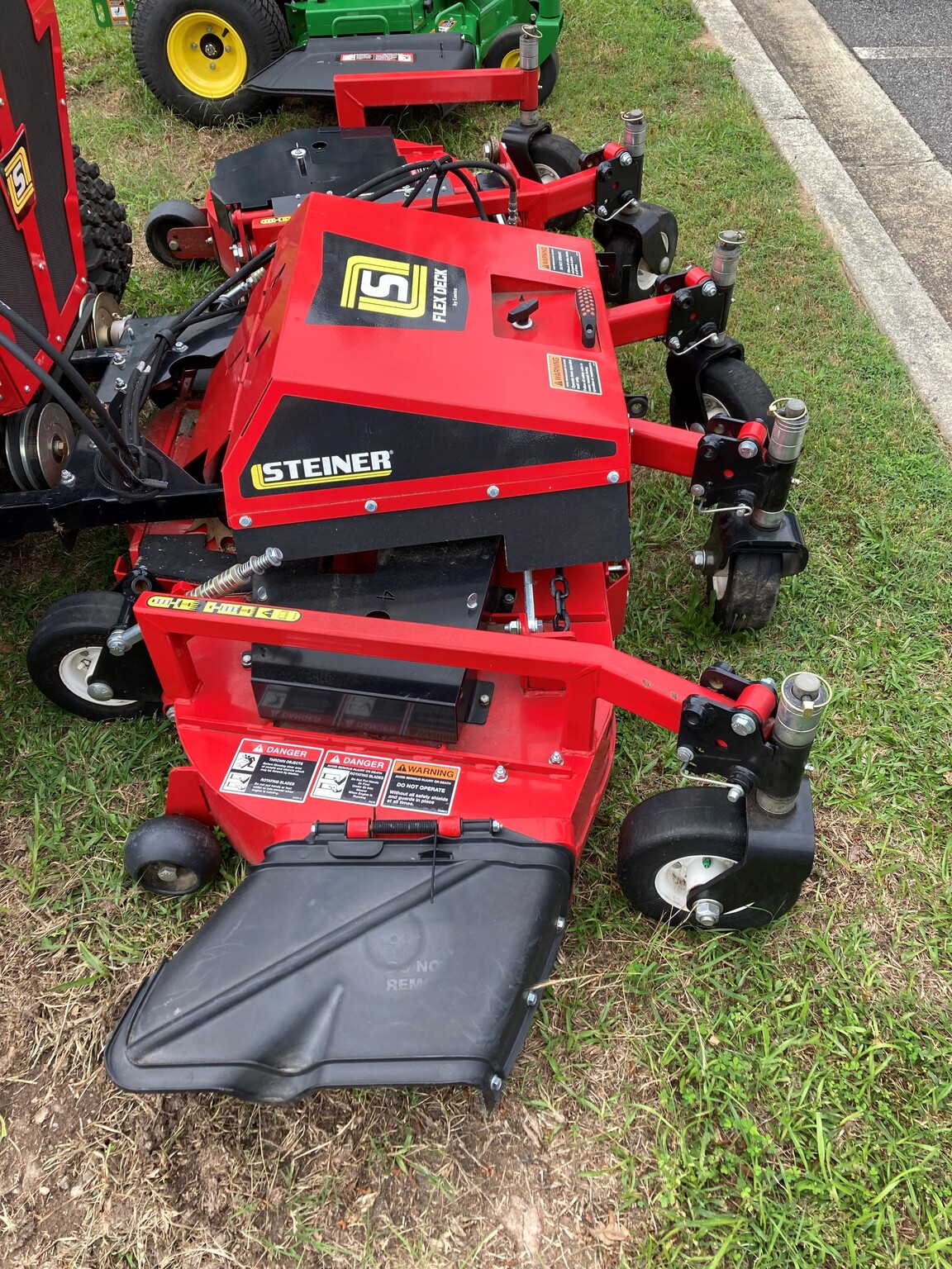 2023 Steiner 450 Image 2