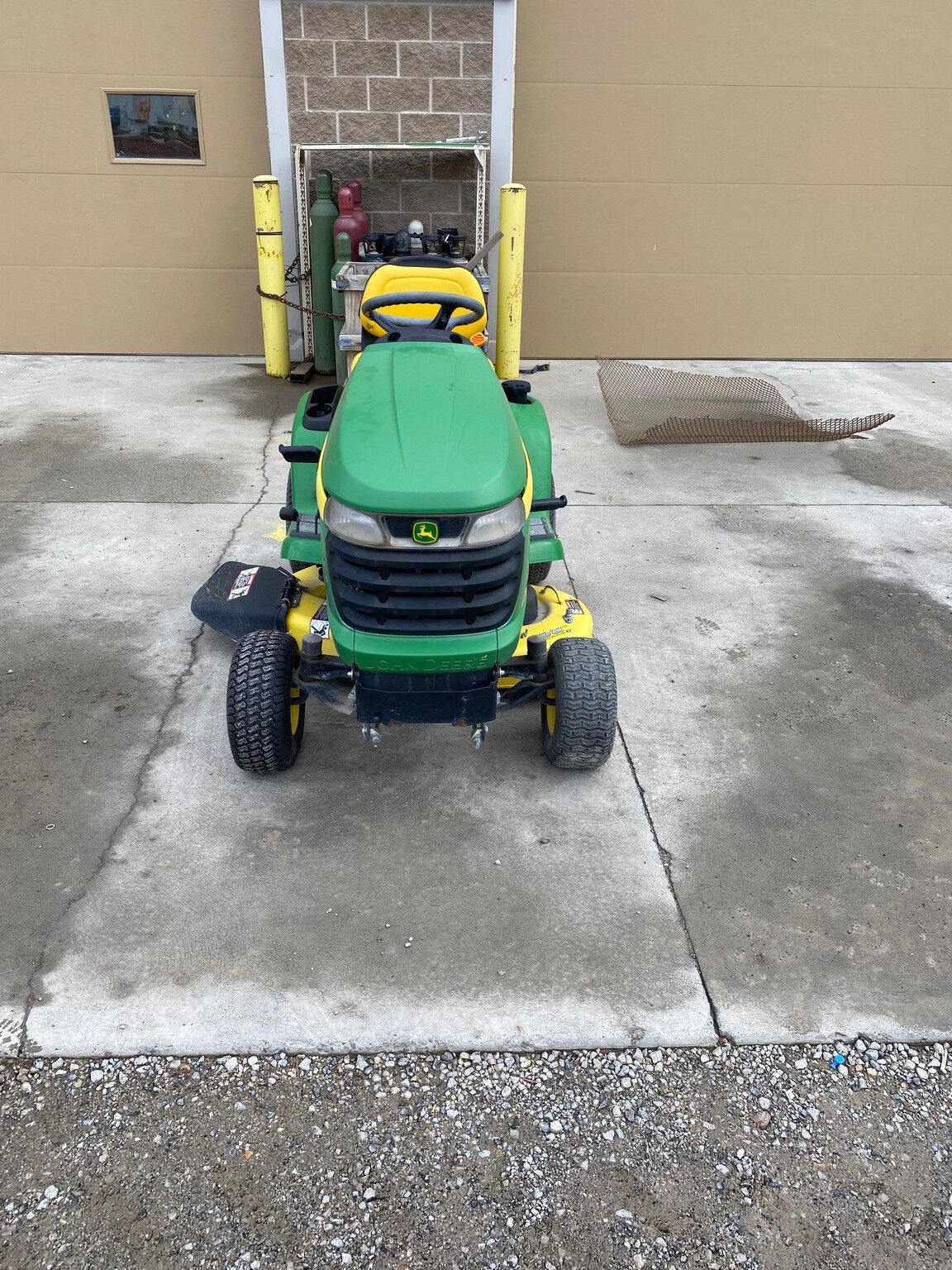 2011 John Deere X300 Lawn & Garden Tractors Kamloops, BC