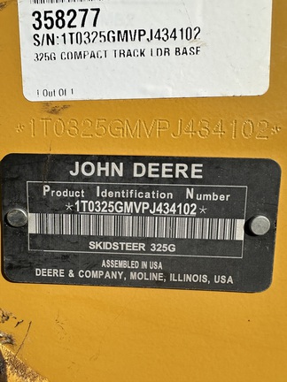 2022 John Deere 325G Photo 6