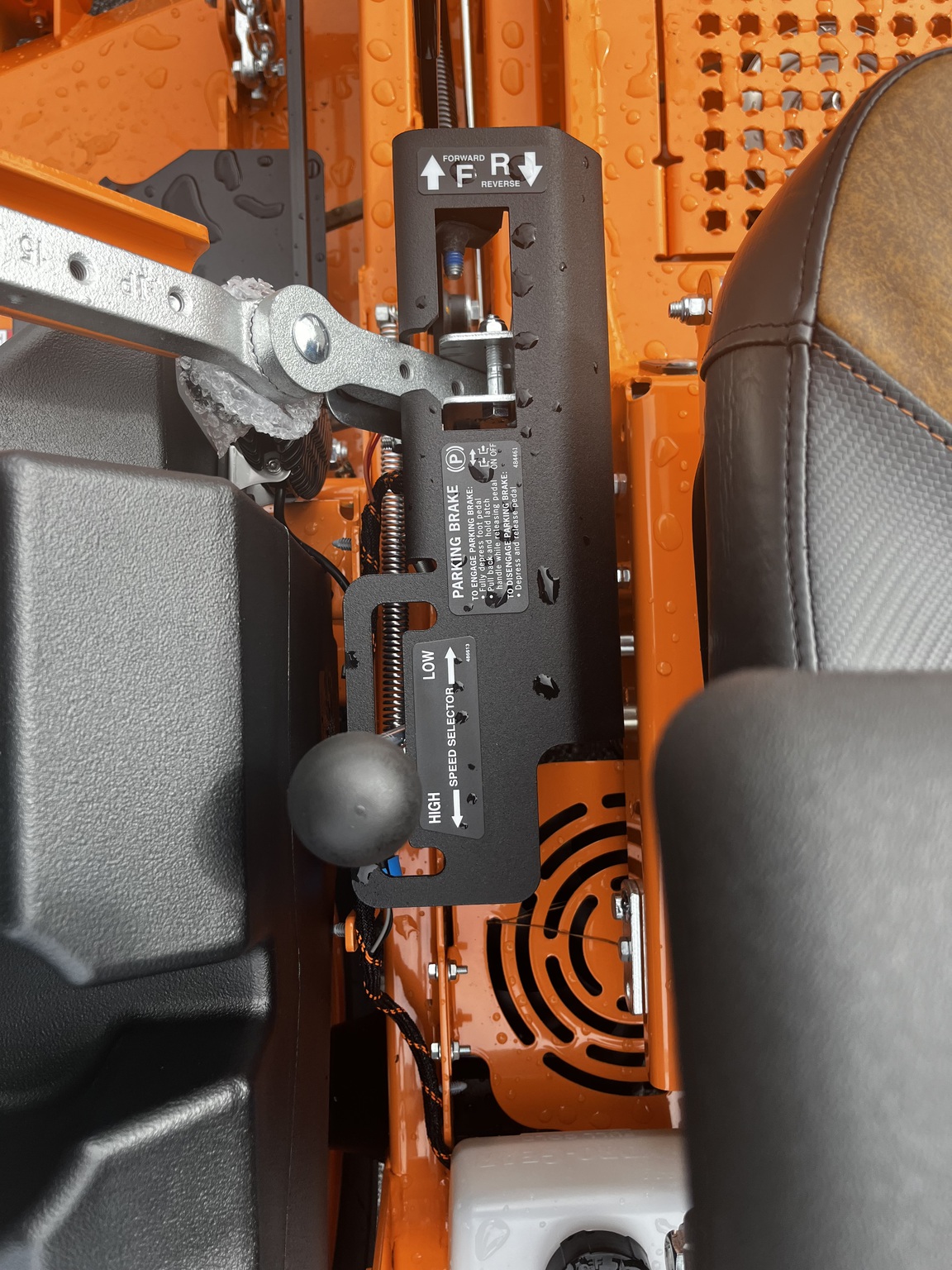 2024 Scag SCZII-61V-38FX-EFI Image 7