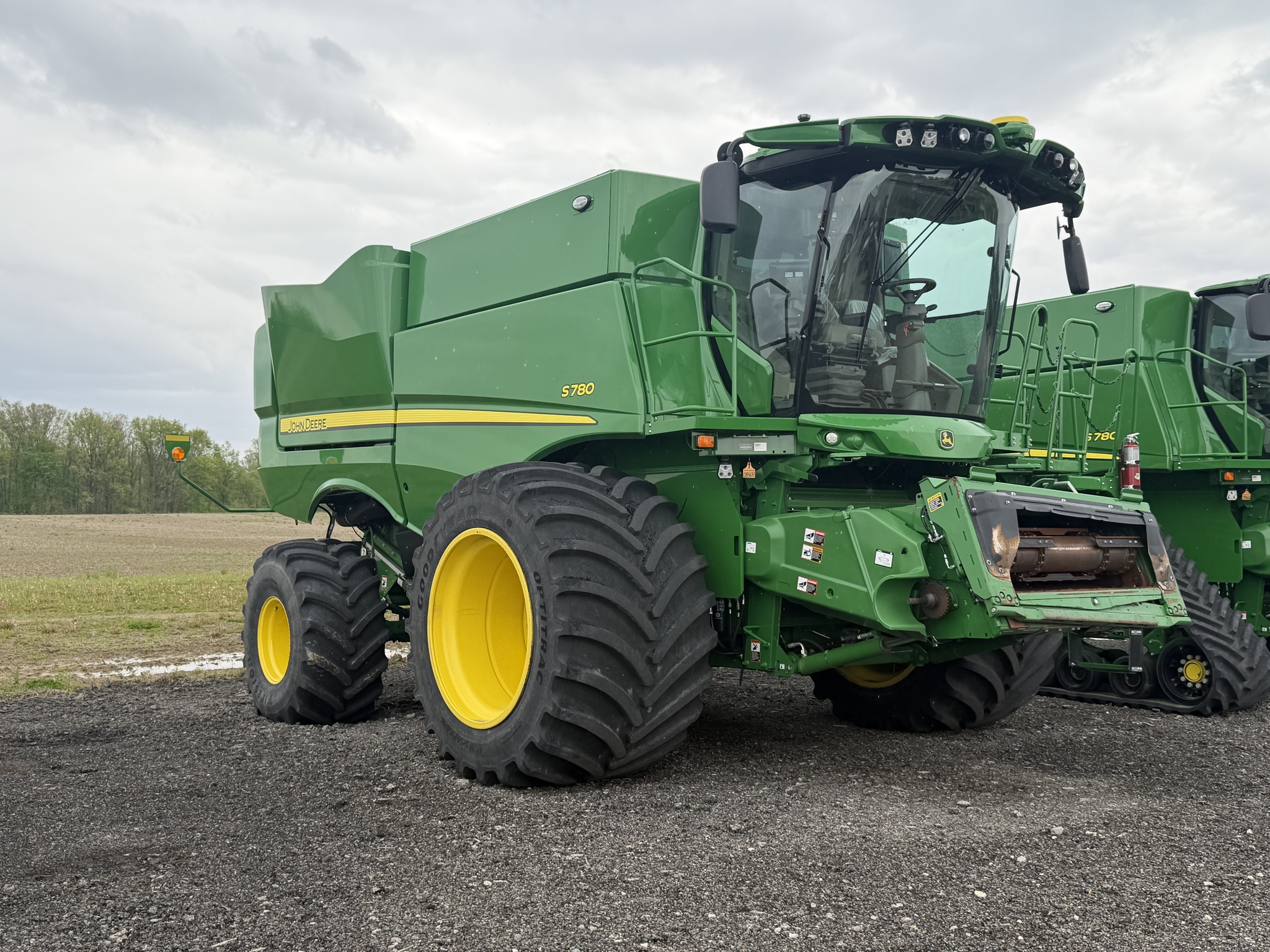 2024 John Deere S780 Image 2
