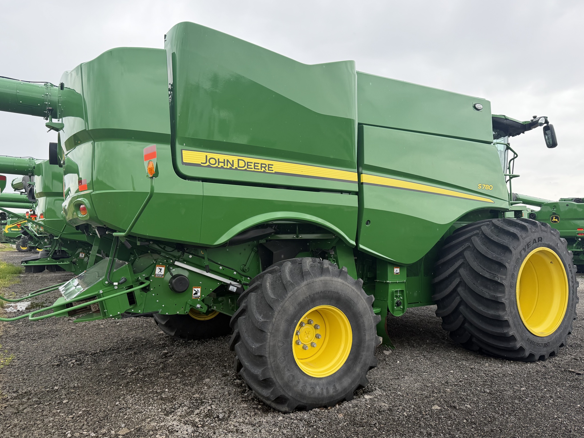 2024 John Deere S780 Image 3