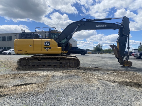 2023 John Deere 210 P