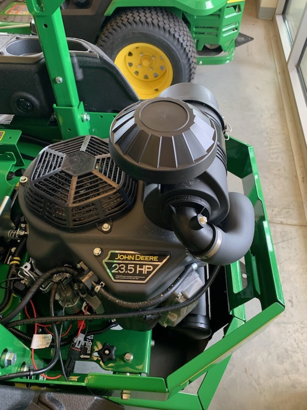 2025 John Deere Z740R Image 3