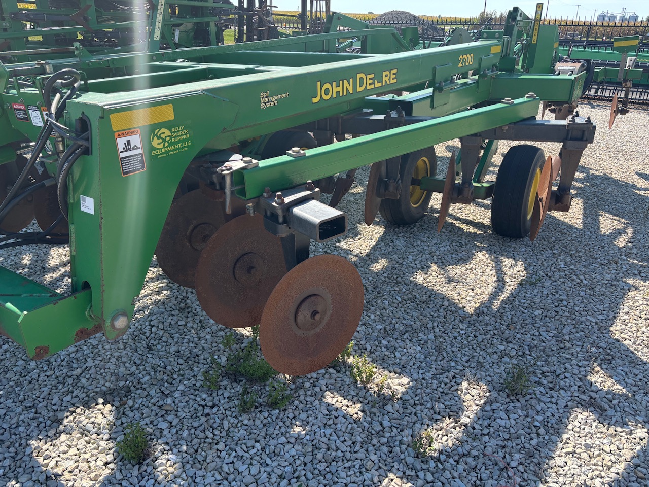  2005 John Deere 2700 at Heritage Tractor in Brimfield, IL