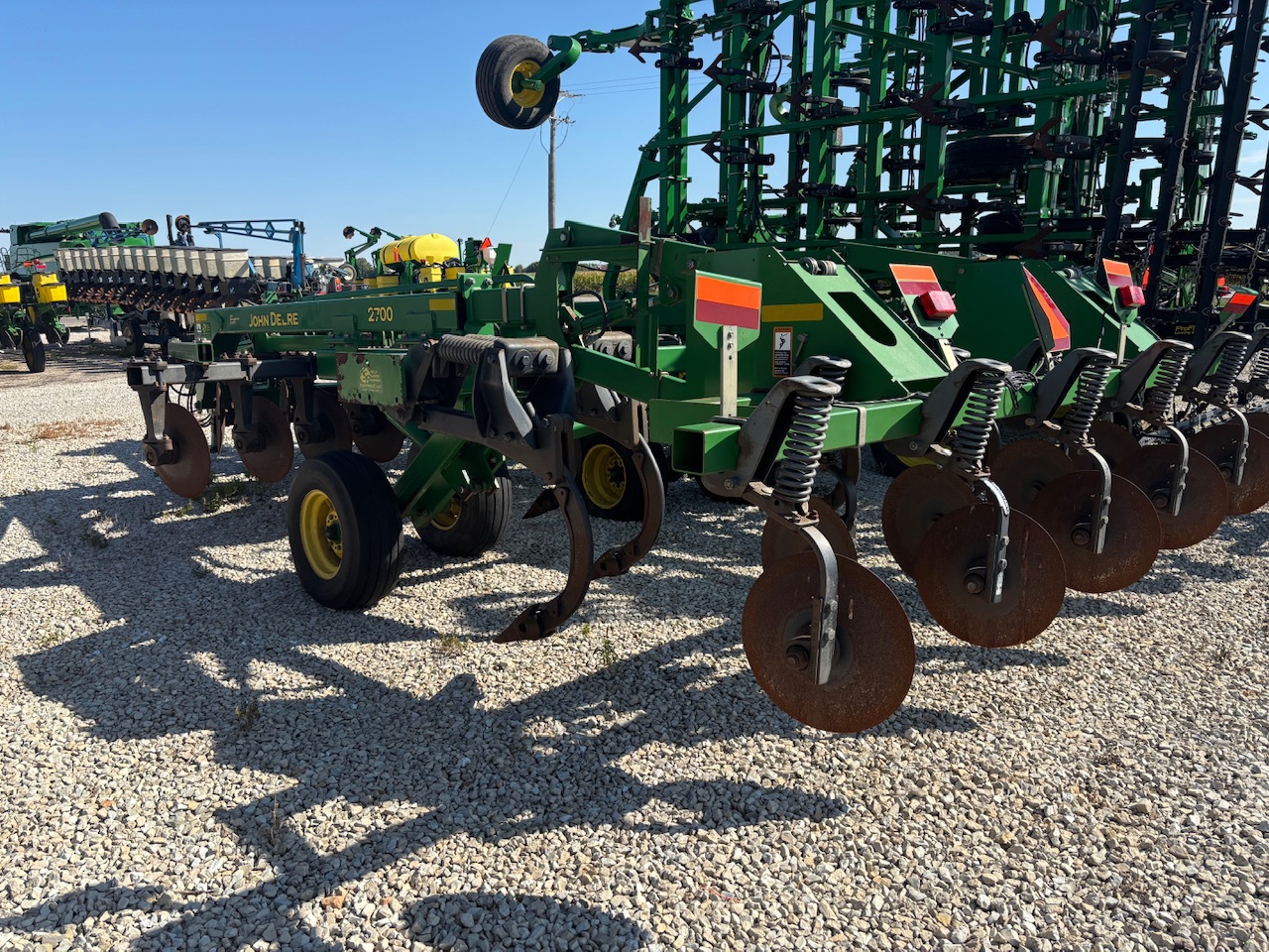 2005 John Deere 2700 at Heritage Tractor in Brimfield, IL