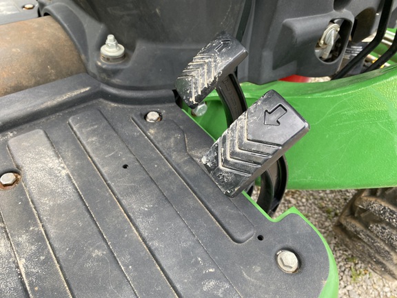 2022 John Deere 3038E