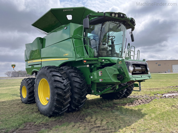  John Deere S780