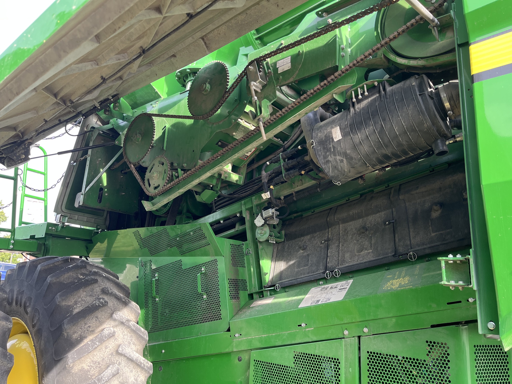  2021 John Deere S770 at Heritage Tractor in Seneca, KS