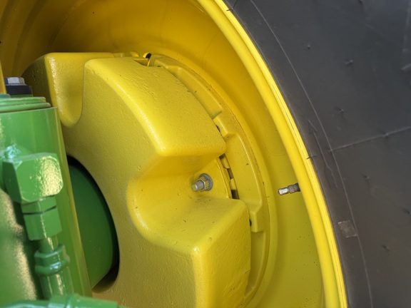 2024 John Deere 8R 310 - Photo18