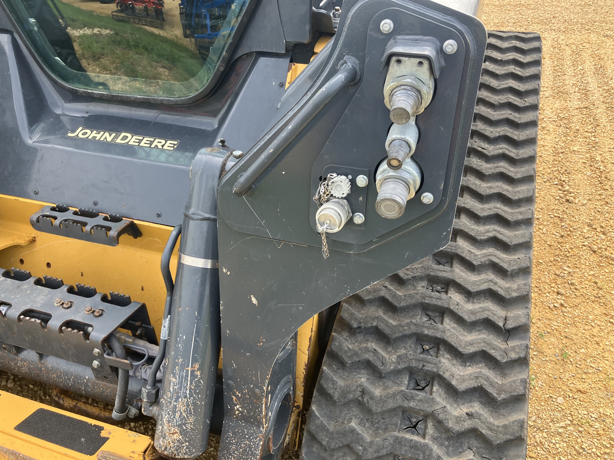 2020 John Deere 333G Image 7