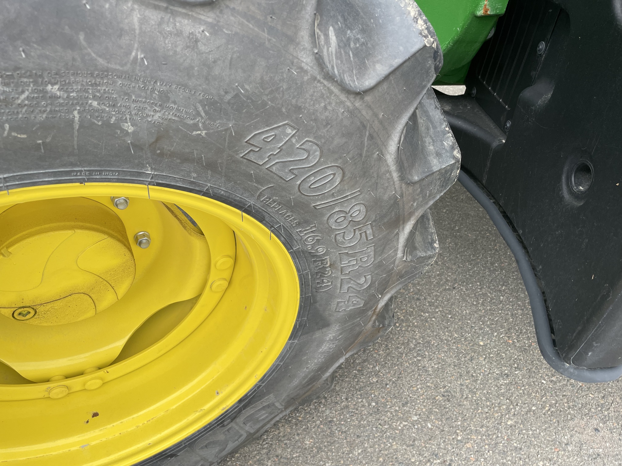 2024 John Deere 6110M Image 14
