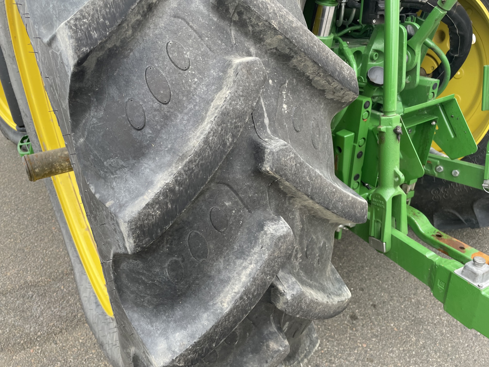 2024 John Deere 6110M Image 18