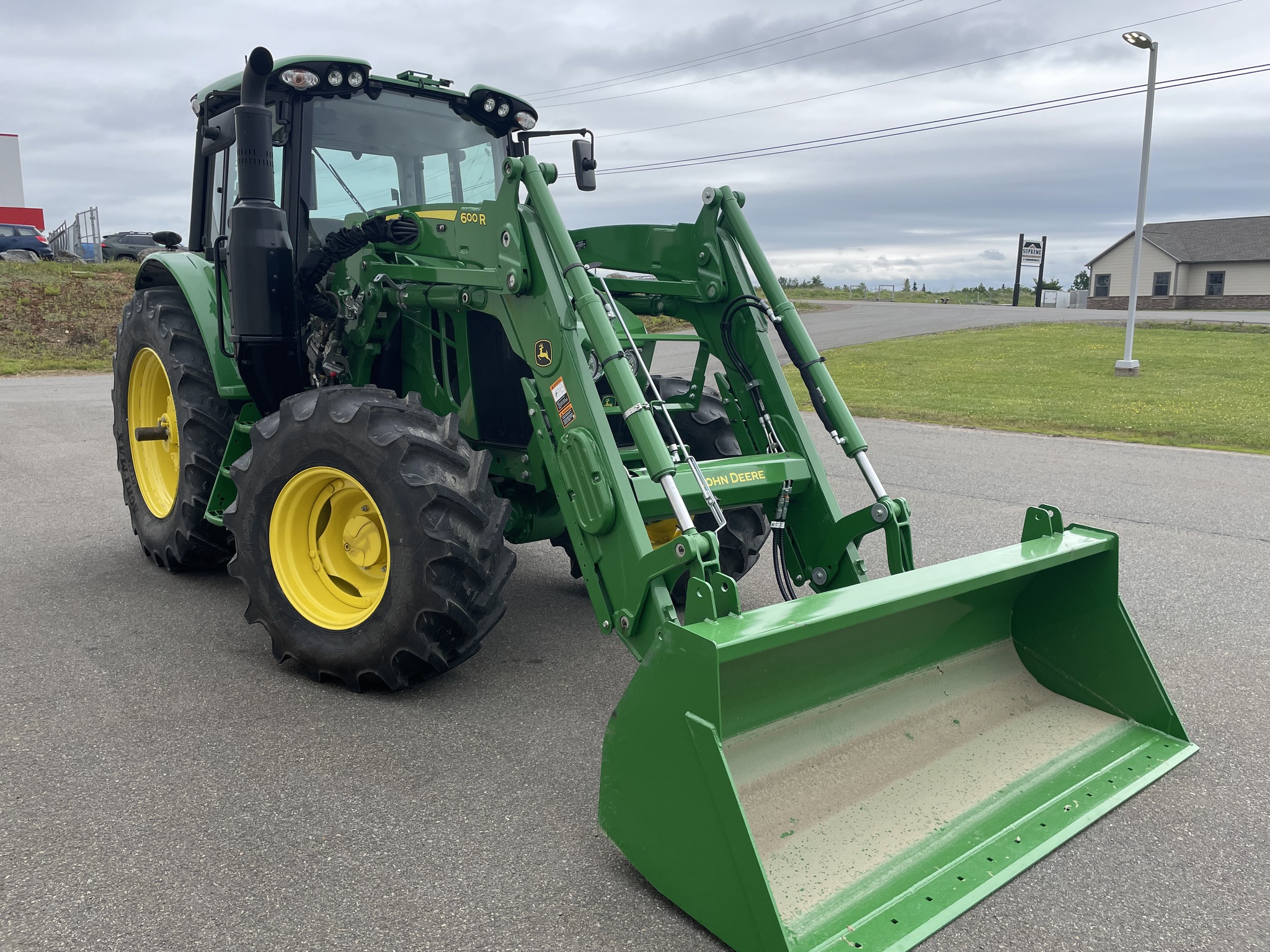 2024 John Deere 6110M Image 11